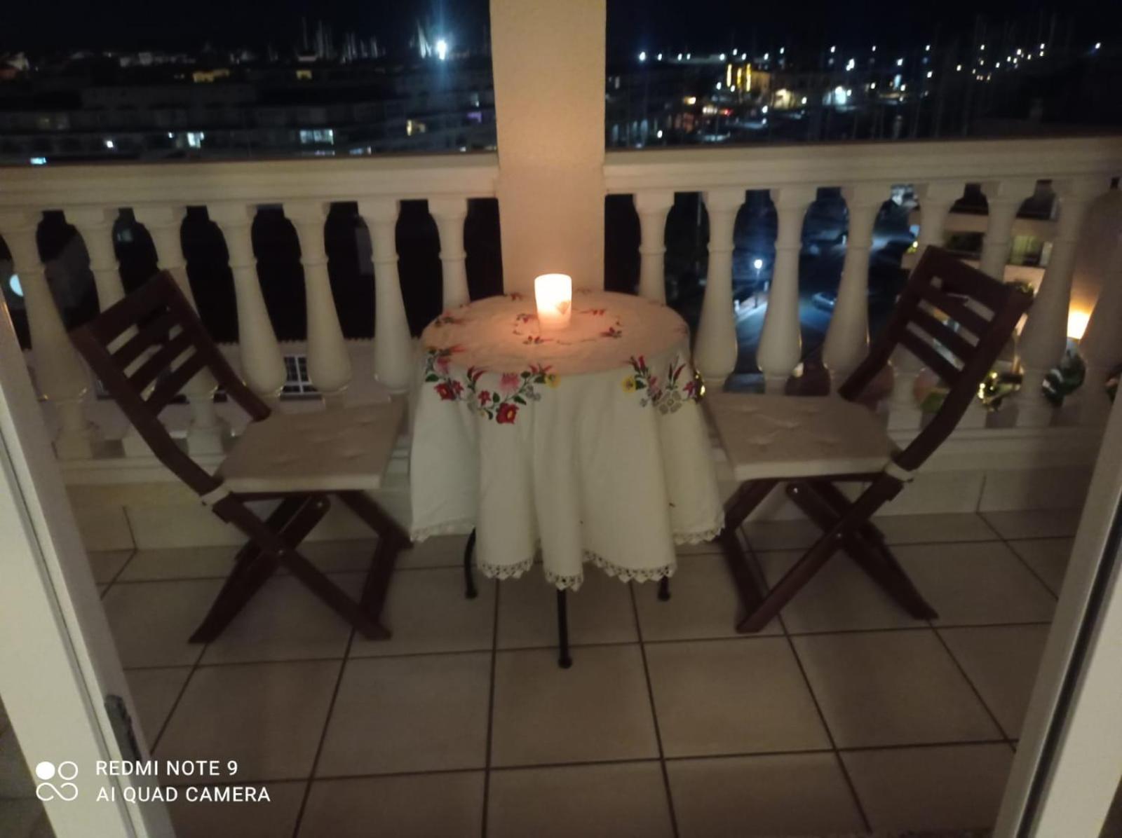 De Calidad En Con Excelente Vista Al Mar Y Buena Ubicacion Apartamento *