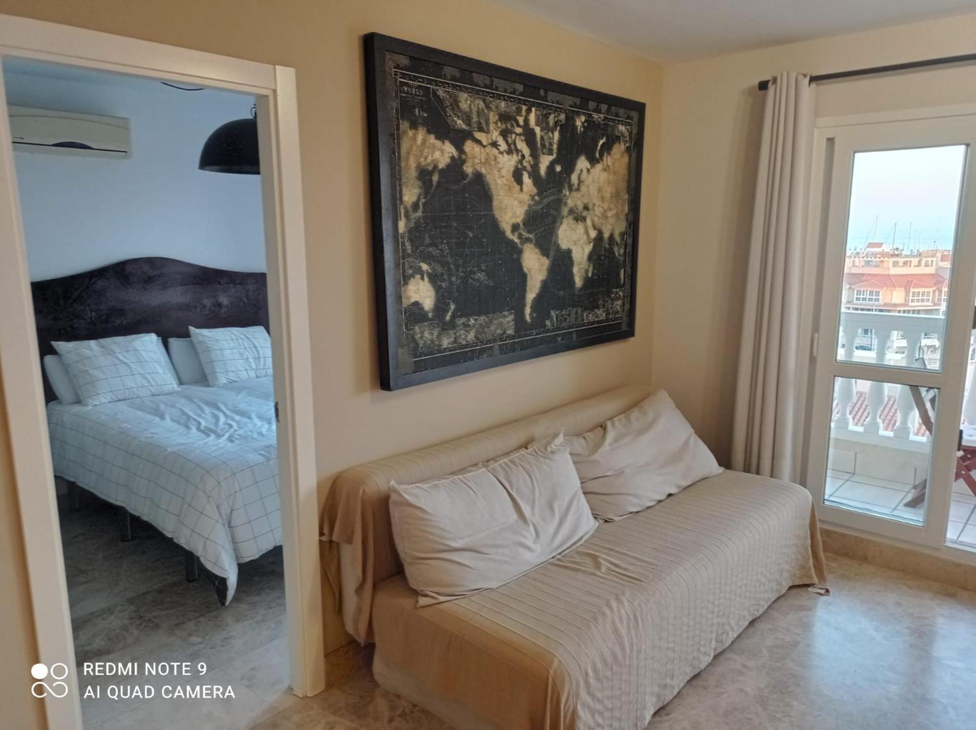 De Calidad En Con Excelente Vista Al Mar Y Buena Ubicacion Apartamento