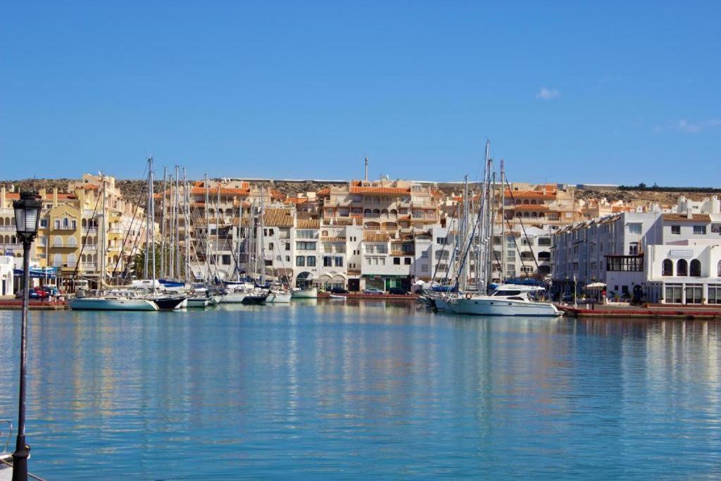 Apartamento De Calidad En Con Excelente Vista Al Mar Y Buena Ubicacion *